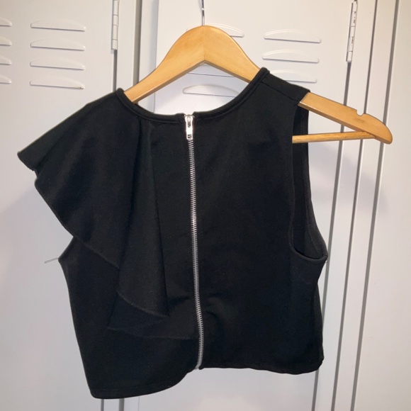 Black crop top - Picture 3 of 3